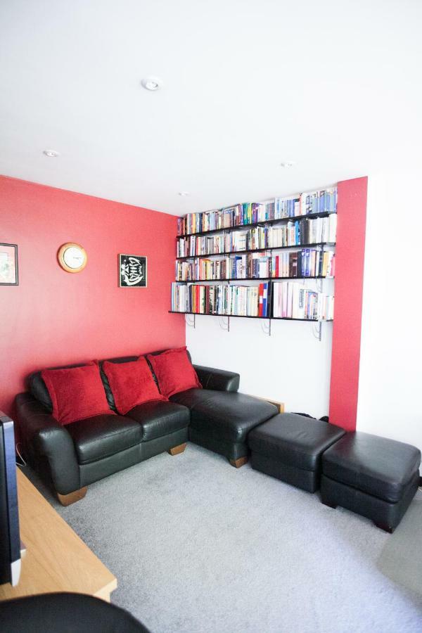 Honest University Apartment 2 Southampton Eksteriør bilde